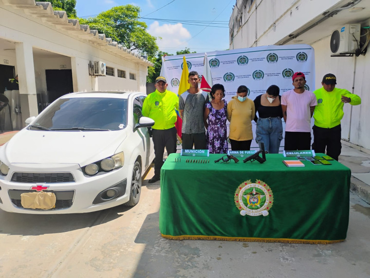 Los detenidos responderán por múltiples delitos ante las autoridades 