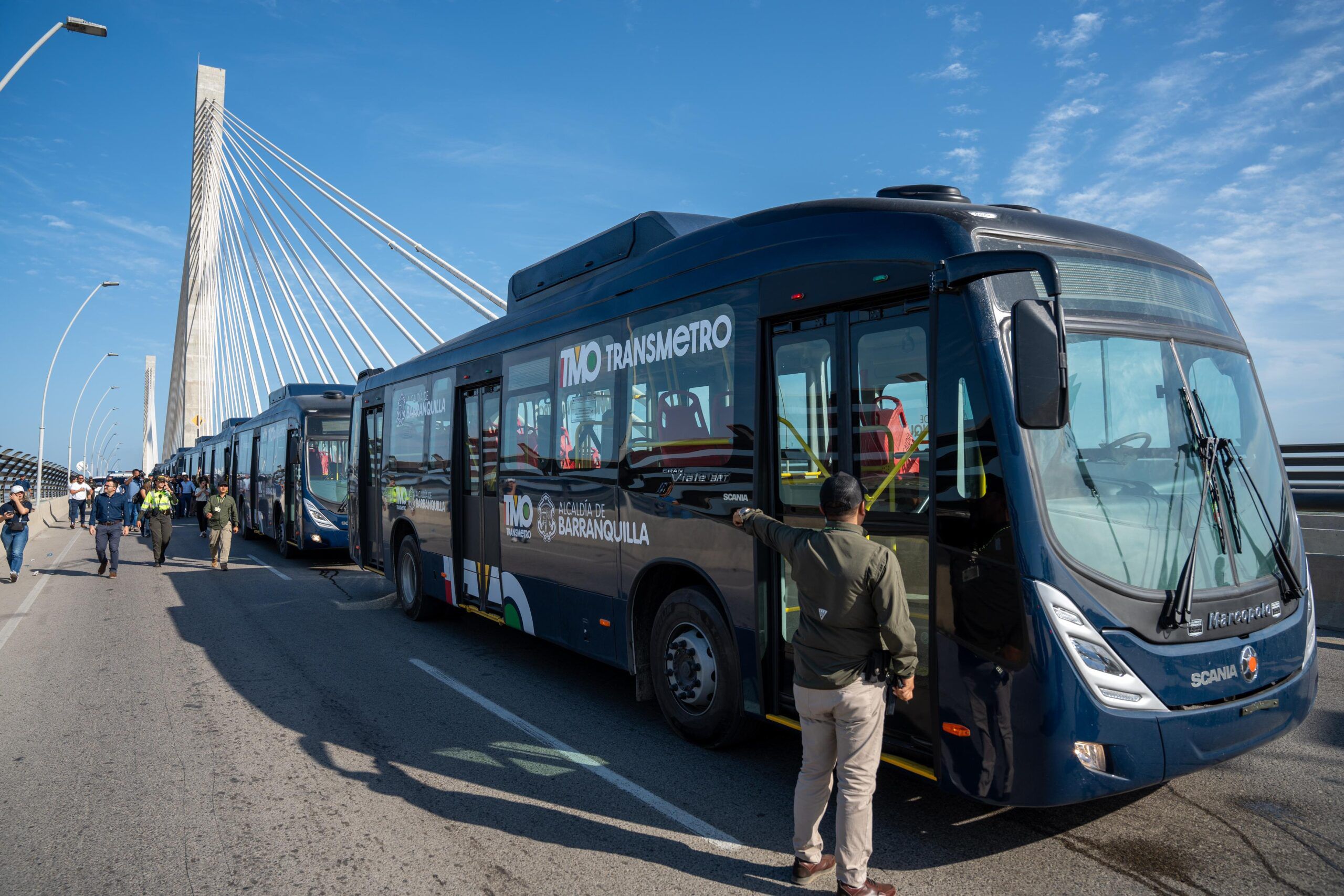 Nuevos buses de Transmetro.