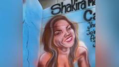 Shakira en el muro del cacho. 