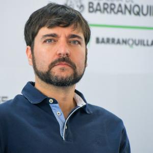 Por ahora, el alcalde Jaime Pumarejo abrió el debate y cuestionó este miércoles a través de sus redes sociales la necesidad de seguir utilizando el tapabocas en algunos espacios cerrados.