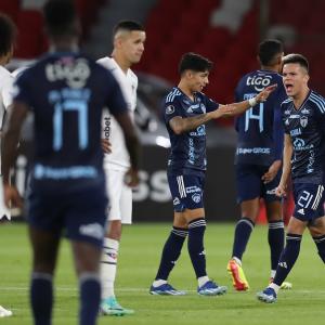 Junior celebra su victoria en Ecuador contra Liga de Quito