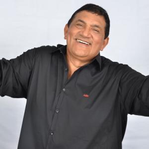 Poncho Zuleta, cantante de vallenato.