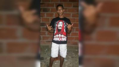 Eder Fernández, hombre fallecido en el barrio Villa San Carlos.