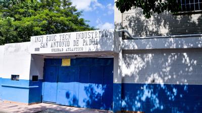 Colegio San Antonio de Padua, de Soledad.