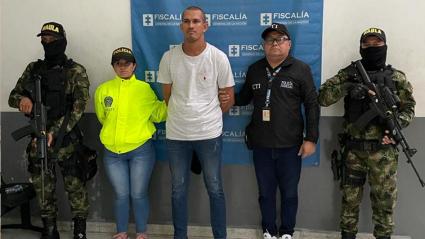 Capturado con miembros del CTI, Policía y Gaula.