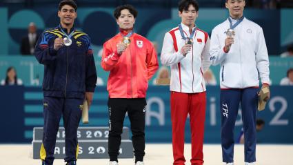 Ángel Barajas subido al podio de la gimnasia en los Juegos Olímpicos de París