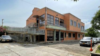 Fachada del edificio de Medicina Legal en Barranquilla