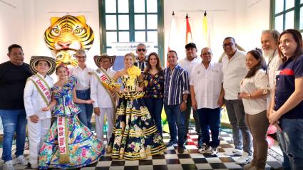 Los reyes junto a las autoridades locales le apuestan a un solo Carnaval.